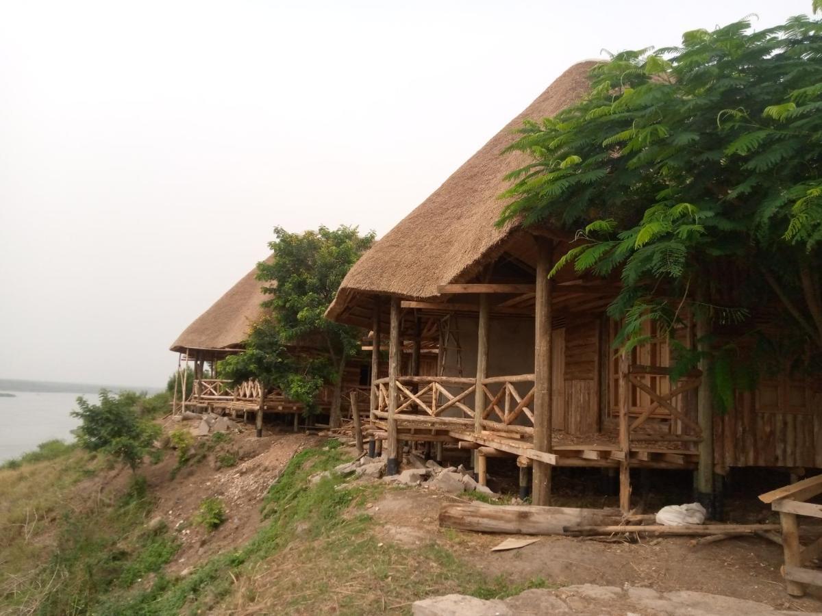 Tembo Safari Lodge Katunguru Eksteriør bilde