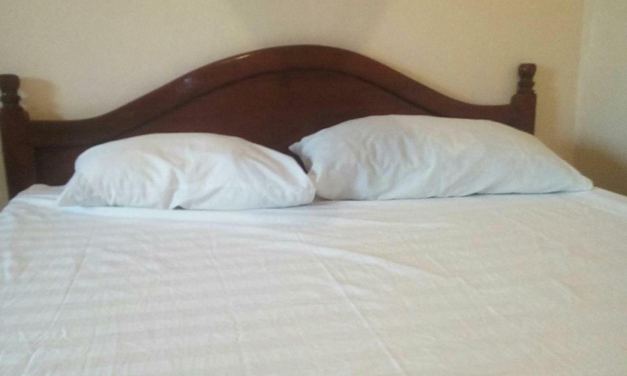 Tembo Safari Lodge Katunguru Eksteriør bilde