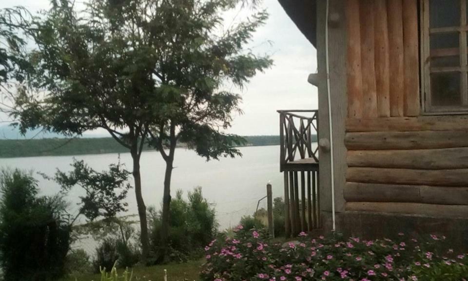 Tembo Safari Lodge Katunguru Eksteriør bilde